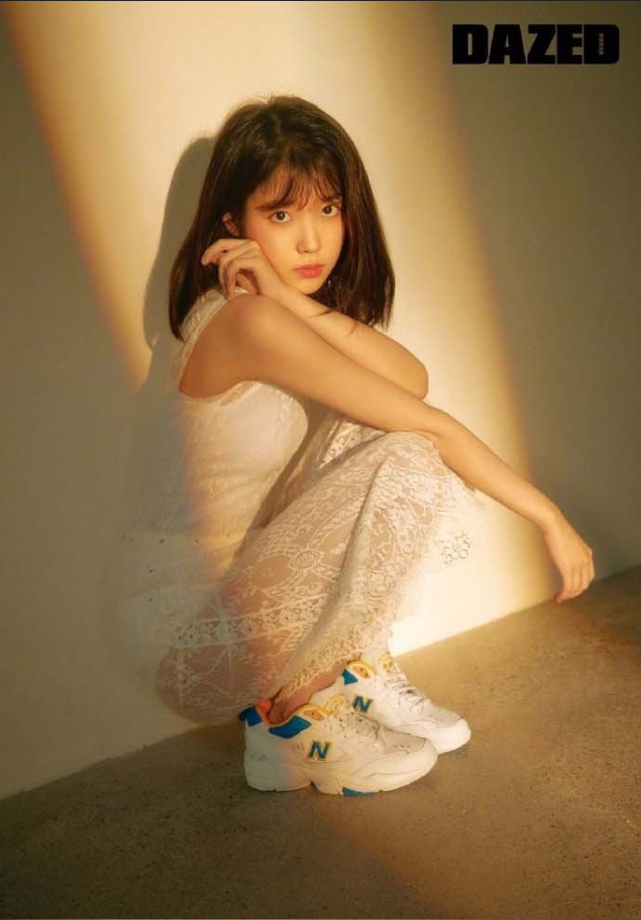 韩国肤白貌美的小仙女李智恩IU十周年DAZED画报图 4