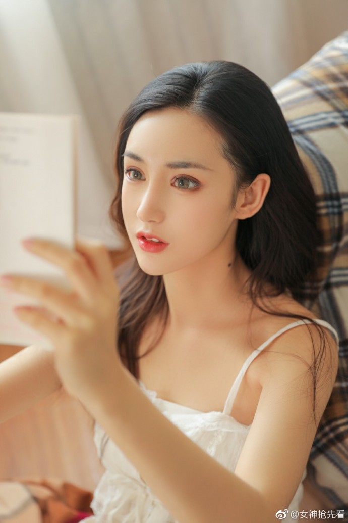 小清新女神-Sxx-小白鲸私房居家图片 3