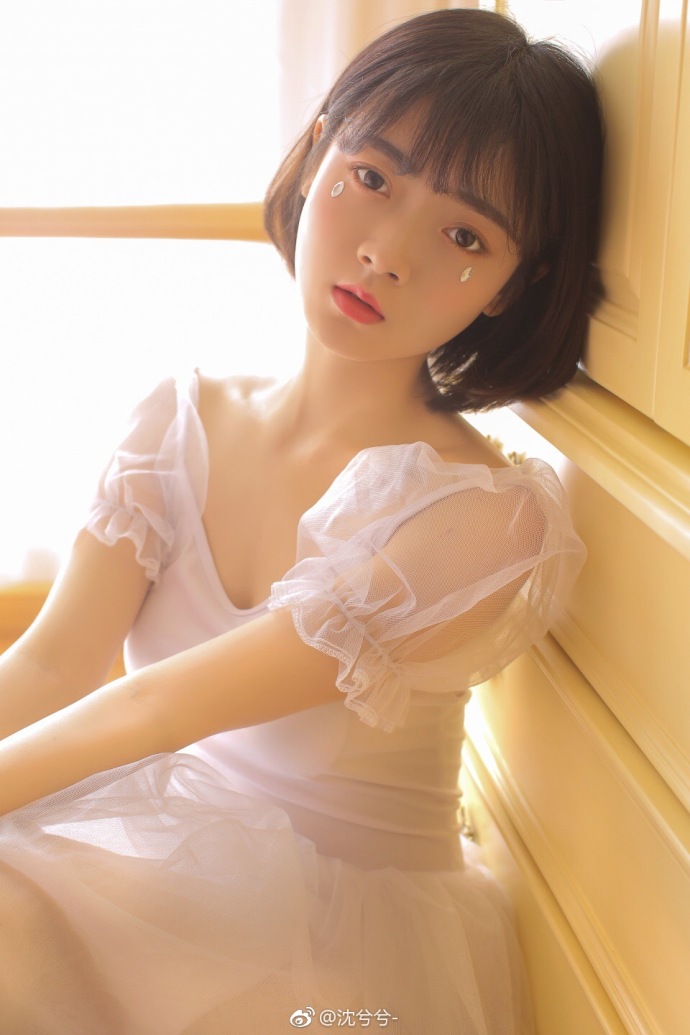 清纯美女林鹿Lunnie小可爱唯美写真 4