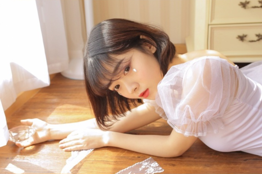 清纯美女林鹿Lunnie小可爱唯美写真 9