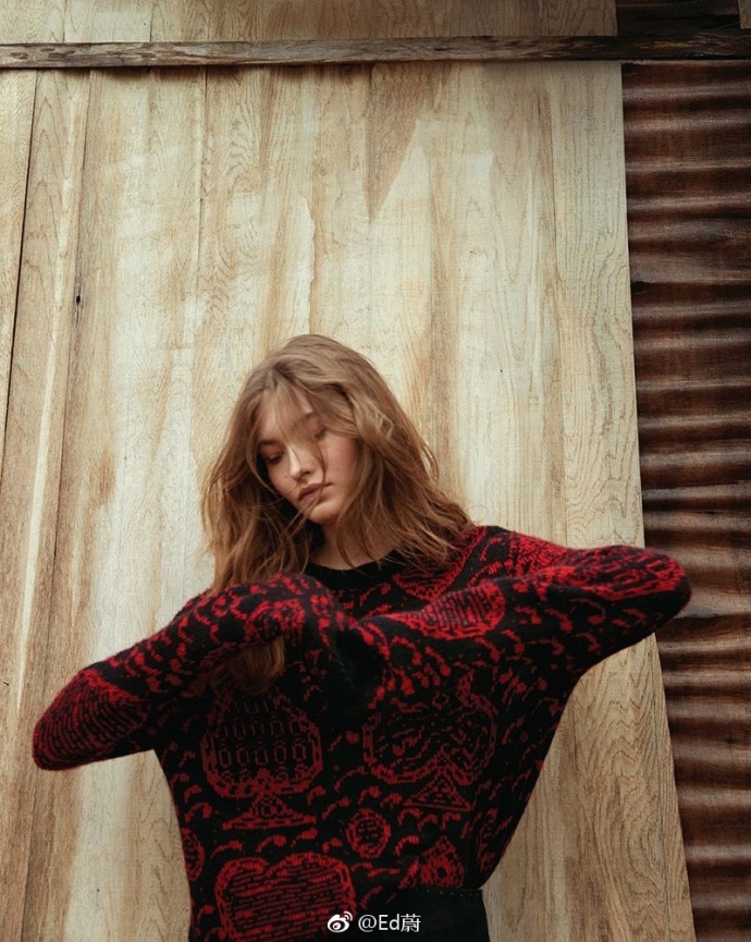 欧美当红超模Grace Elizabeth登上韩国版VOGUE 2018年六 5