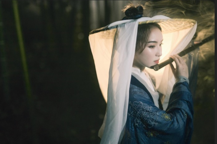 清纯美女古装女侠范写真_第一次与你相遇,便是这 5