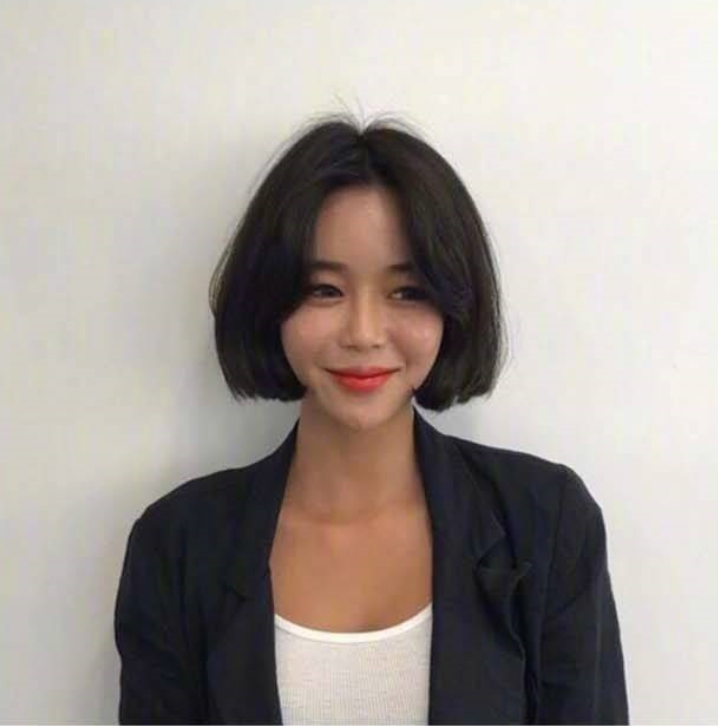 可爱又精致的居家女孩短发发型参考