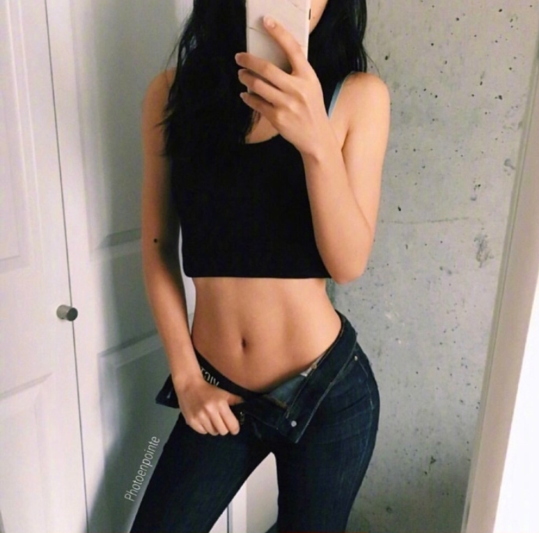 马甲线美女性感自拍照 3