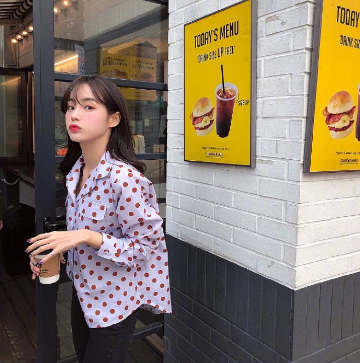 清纯美女旅游拍照姿势get 2