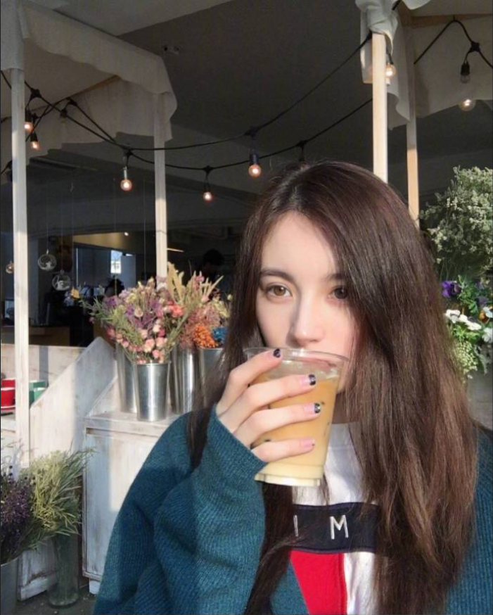 韩国俄罗斯混血美女Svetlana Yudina可爱图片 15