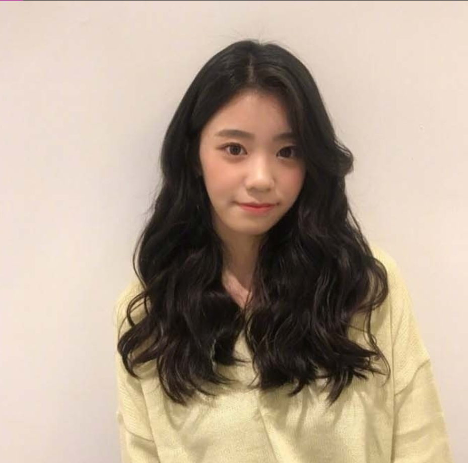 黑色长卷发美女发型图片合集