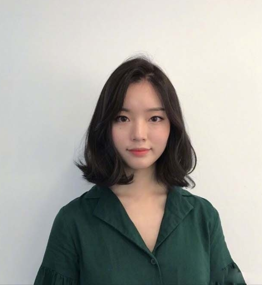黑色长卷发美女发型图片合集 4