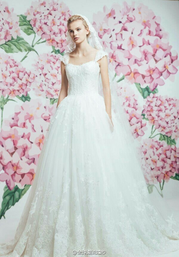 Georges Hobeika2017系列甜美清新的婚纱图片 2
