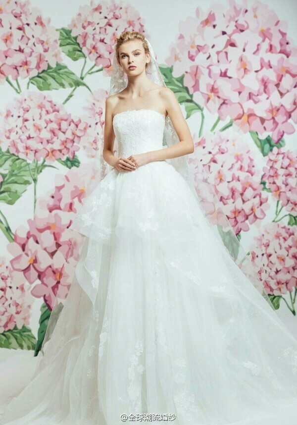 Georges Hobeika2017系列甜美清新的婚纱图片 4