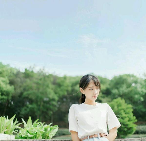 清纯美女小清新图片_有时糊涂一些更快乐 5