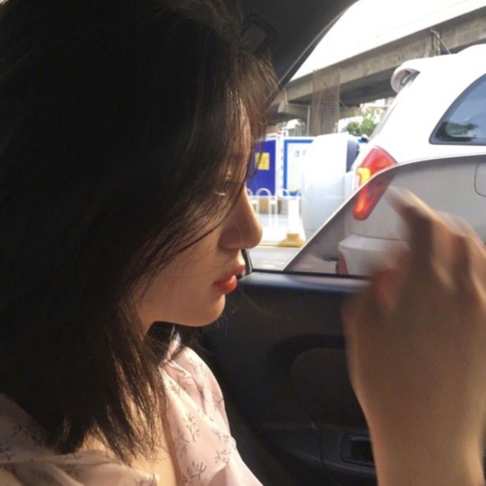 长度刚刚好的锁骨发头发蓬松自然感 3
