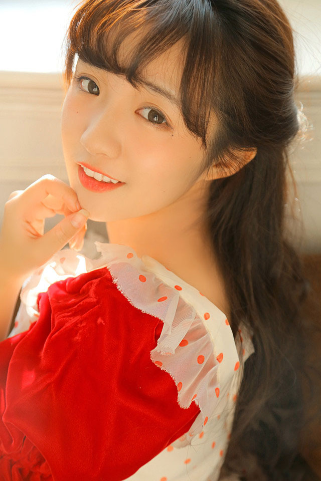 纯净甜美少女优雅娇俏迷人写真 2