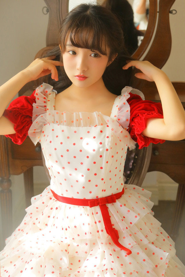 纯净甜美少女优雅娇俏迷人写真 7