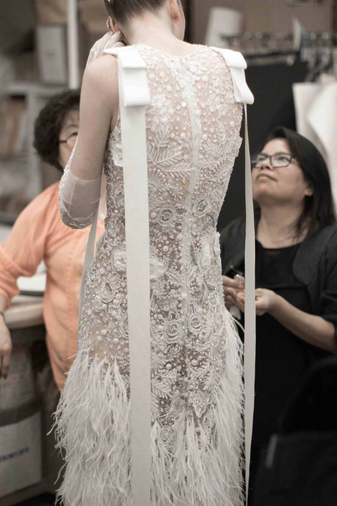 美国的印度裔设计师Naeem Khan的婚纱作品 8