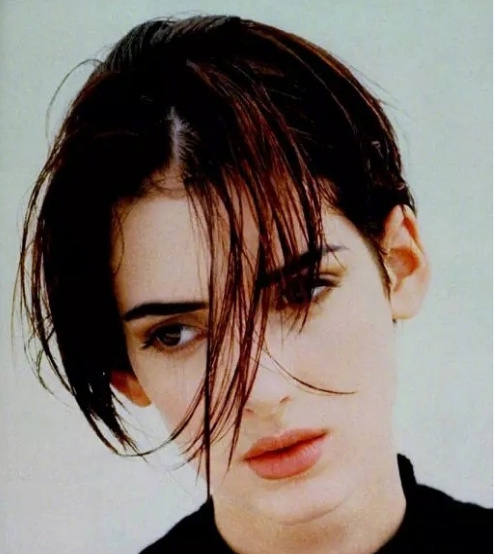 欧美美女明星薇诺娜&middot;瑞德（Winona Ryder）美颜图片
