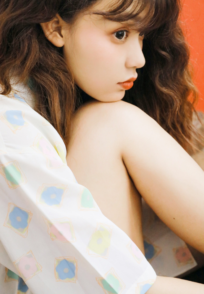 性感美女撩人写真 4
