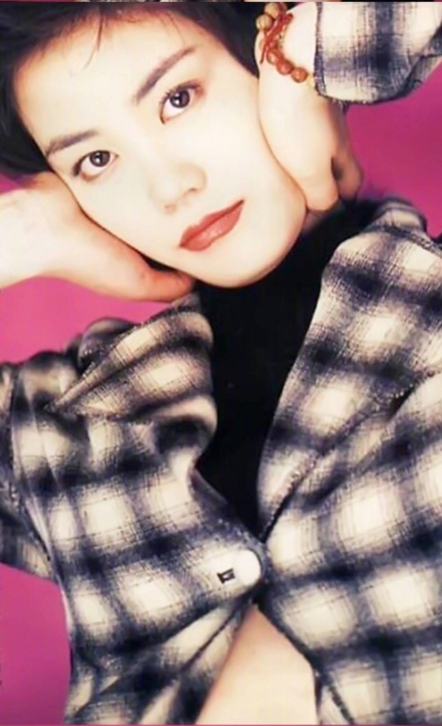 90年代的时尚指标王菲早期写真合集 15