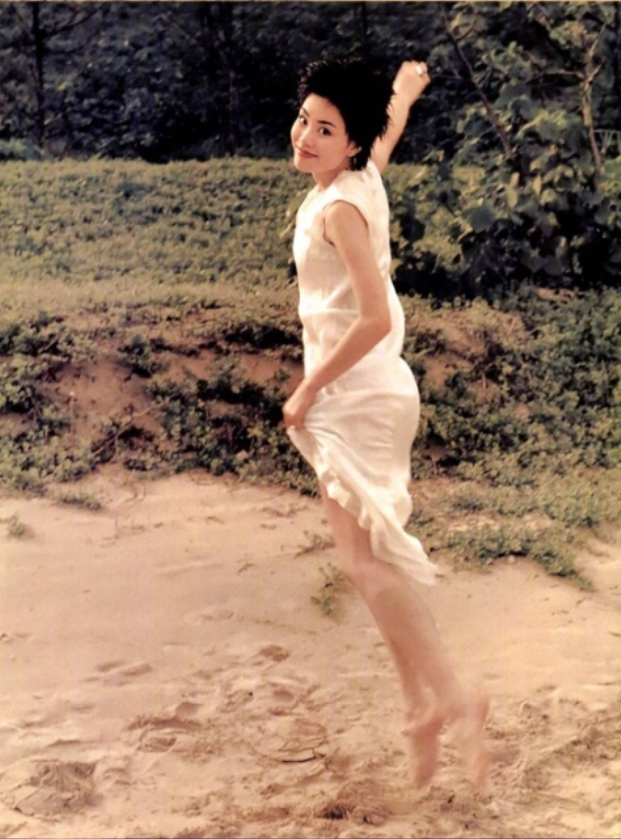 90年代的时尚指标王菲早期写真合集 31