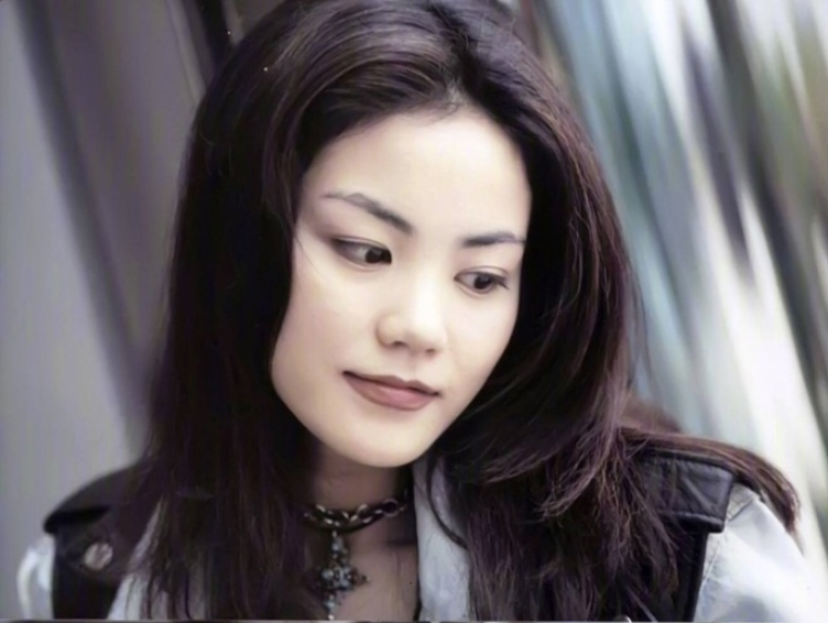 90年代的时尚指标王菲早期写真合集 40