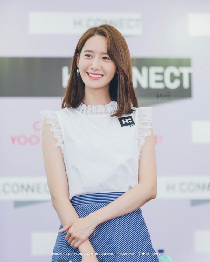 韩国美女明星林允儿新加坡见面会图片 4
