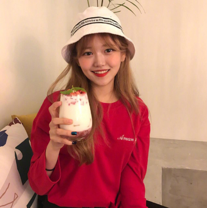 笑颜超甜的元气美少女图片 2