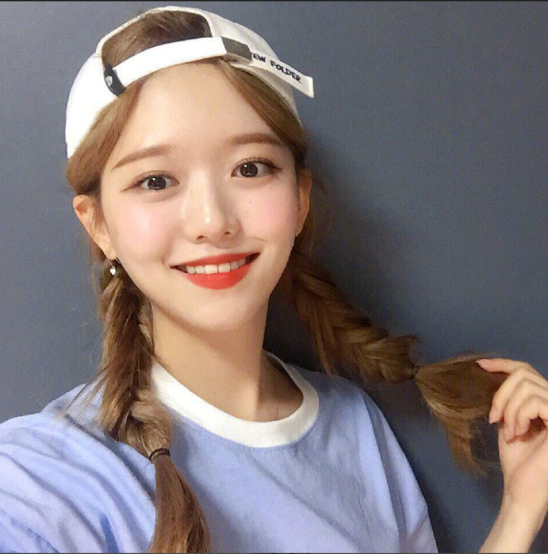笑颜超甜的元气美少女图片 3