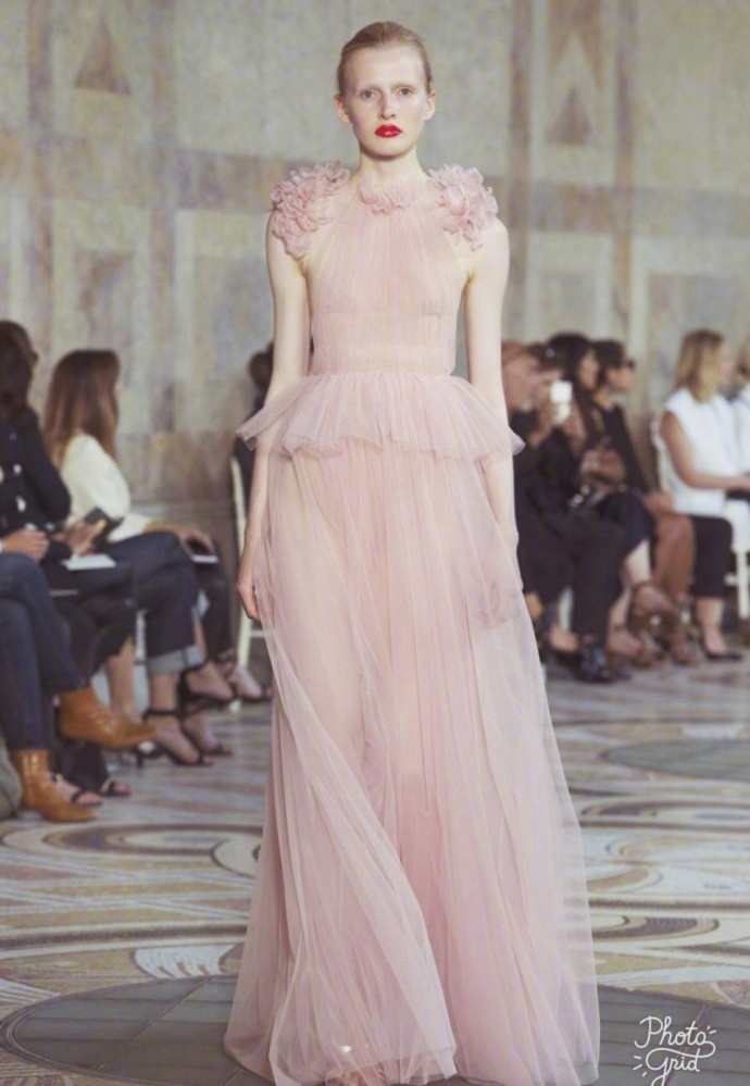 欧美婚纱品牌Giambattista Valli2017高级定制花团锦簇
