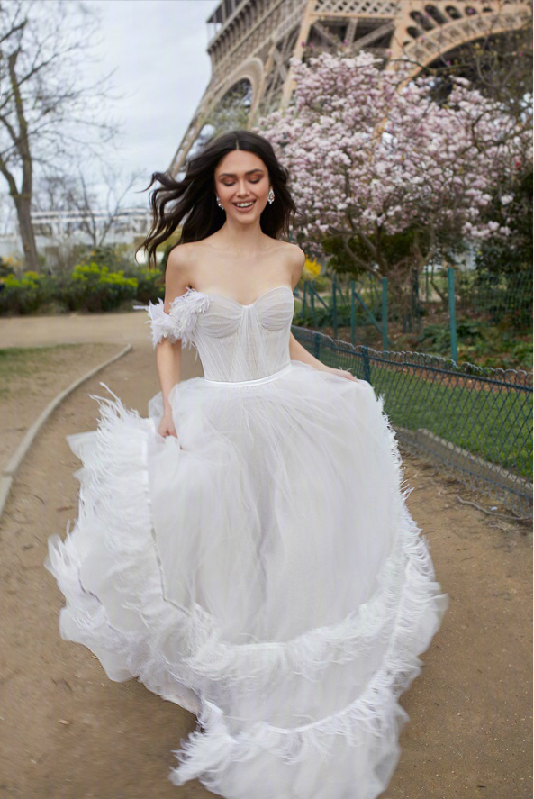 2019Julie Vino Bridal Collection波西米亚风婚纱礼服图片 7