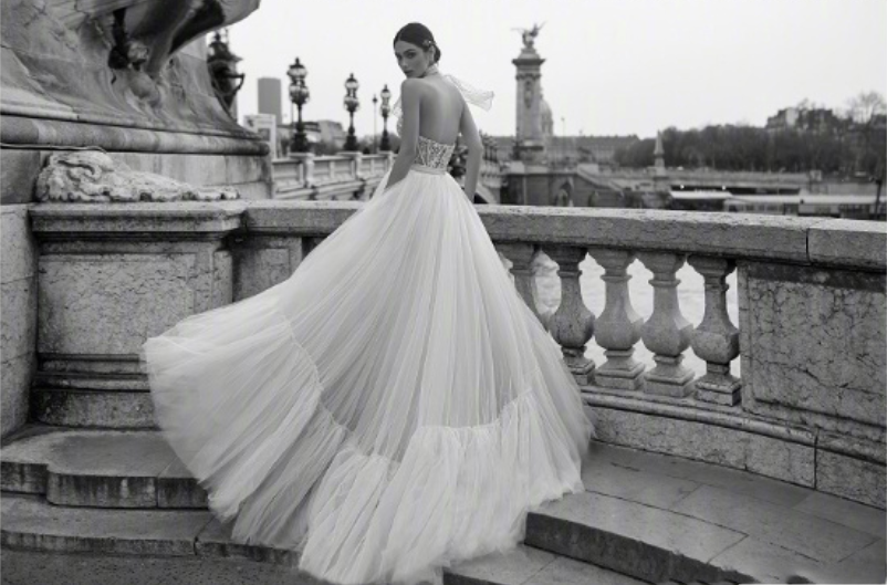2019Julie Vino Bridal Collection波西米亚风婚纱礼服图片 20