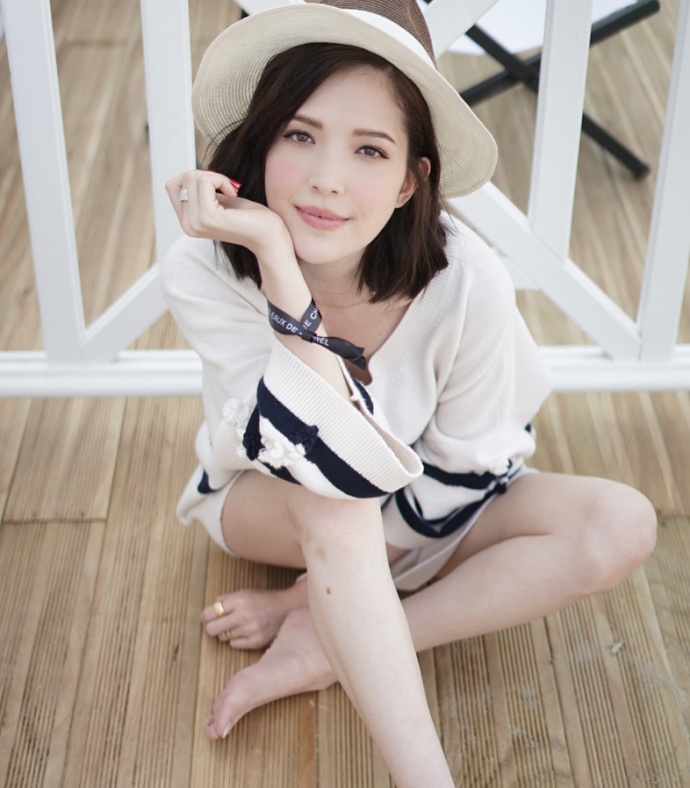 台湾美女明星许玮宁图片_混血美女许玮宁重庆游 8