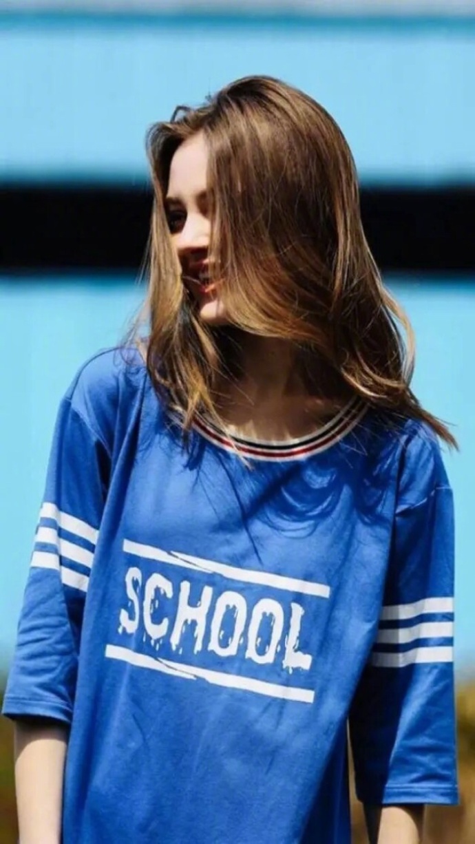 女头像欧美_自信微笑的欧美女生头像吧 8