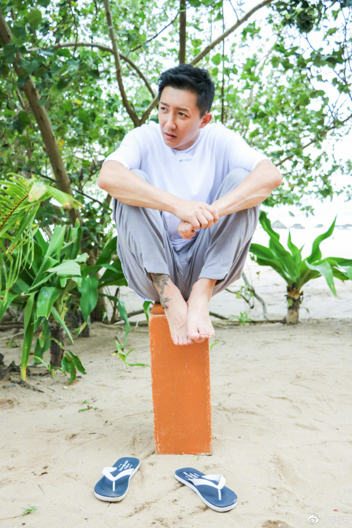 韩庚图片_东北男明星韩庚搞笑游玩照 6