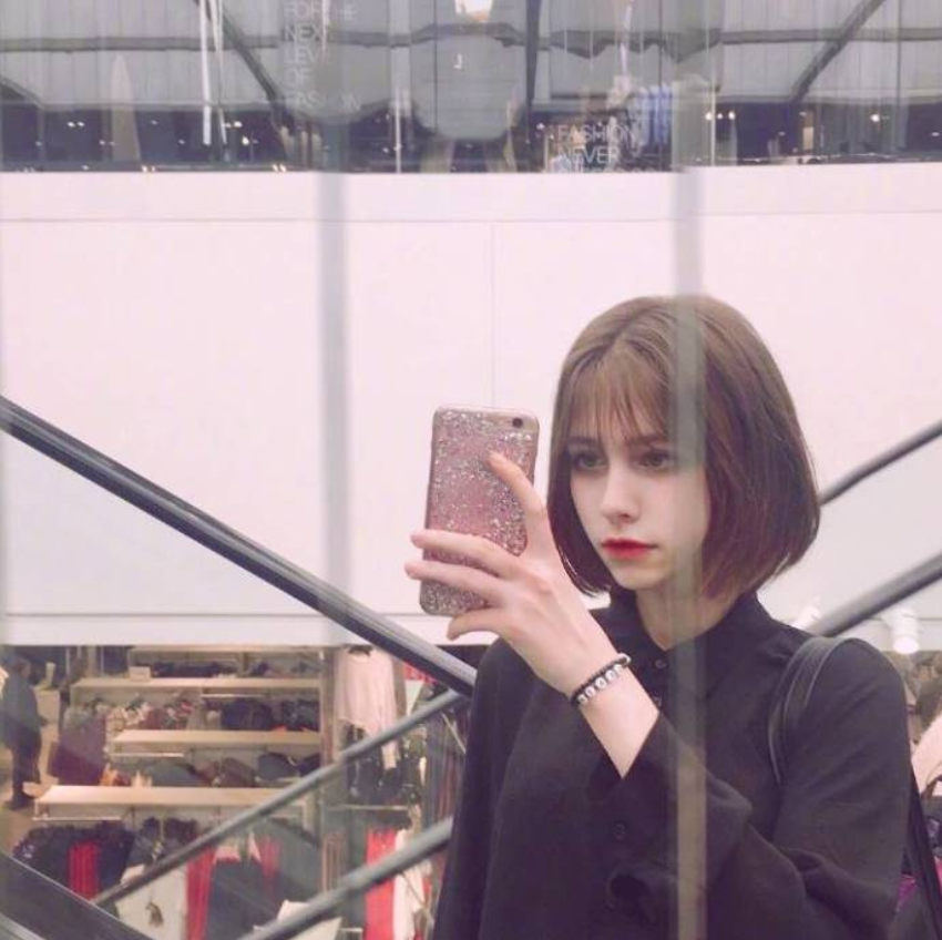 00后萝莉俄罗斯美女模特Alisa小姐姐图片 9