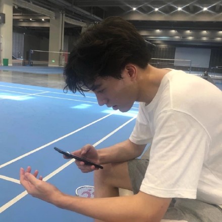 无水印男生头像图片_好看的男生qq头像吧 3