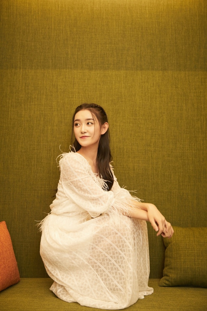 蒋依依图片_00后美女明星国民少女蒋依依仙女写 3
