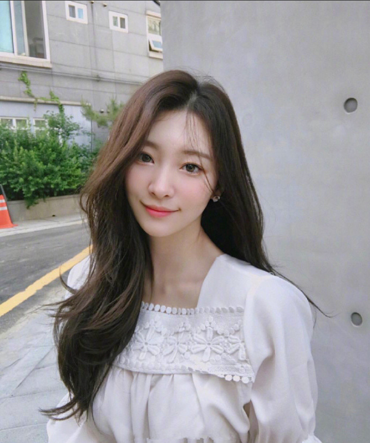 韩国小美女照片长卷发真好看 14
