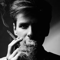 抽烟头像图片_抽烟男生头像吧 3