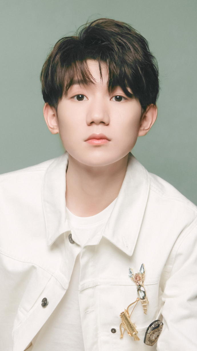 tfboys王源图片_小鲜肉王源清爽干净写真 5