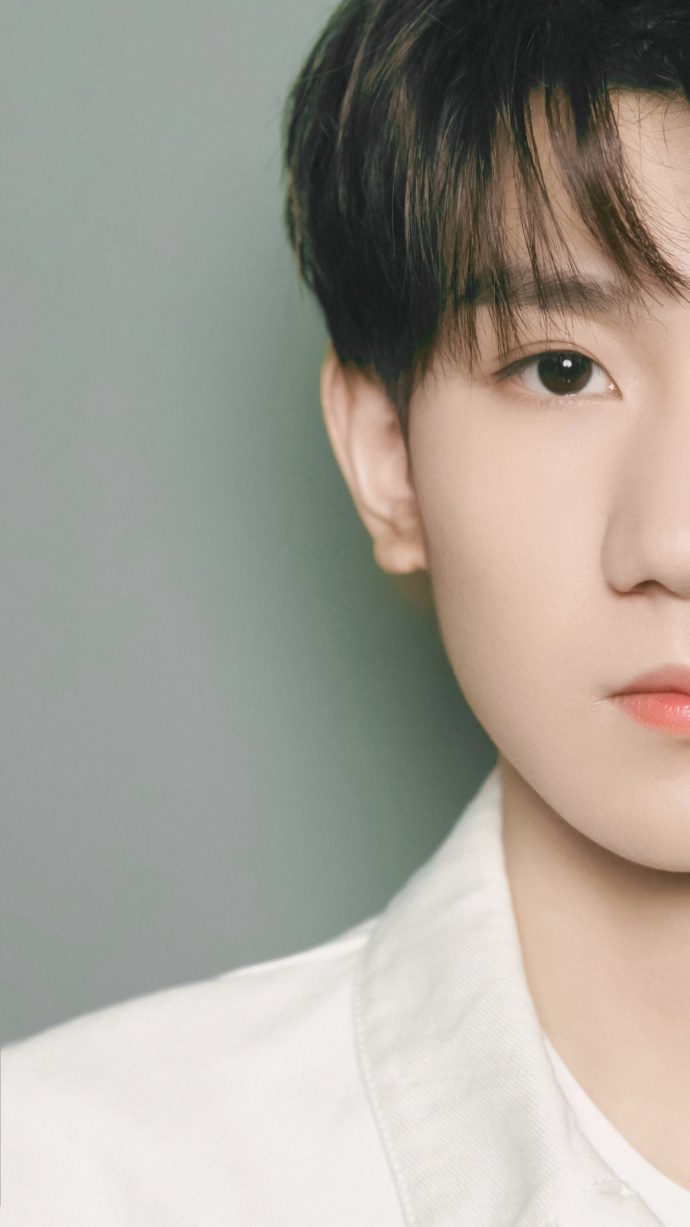 tfboys王源图片_小鲜肉王源清爽干净写真 9