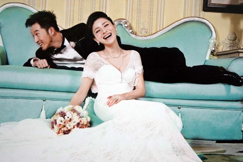 中国明星夫妻沙溢胡可婚纱照图片 2