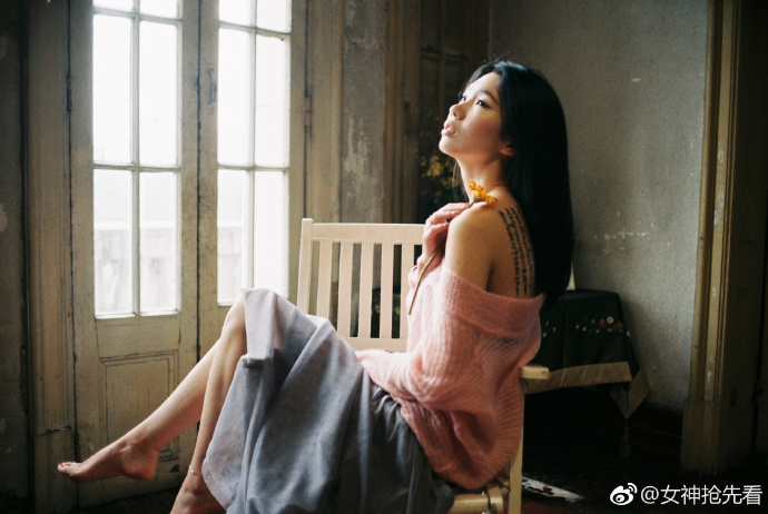 性感mm图片_网络美女Calm一月性感图片 5