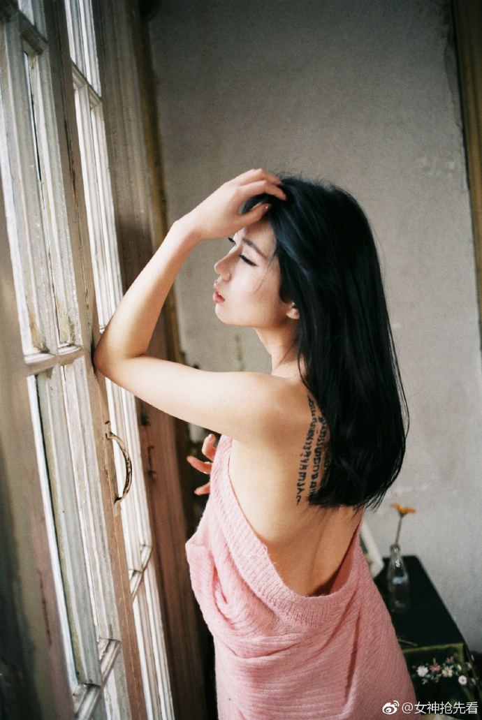 性感mm图片_网络美女Calm一月性感图片 7