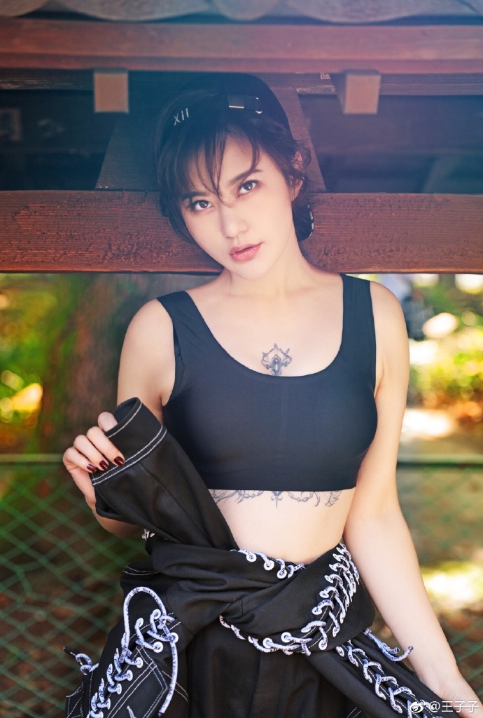 性感女星王子子性感图片 11