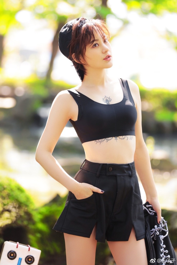 性感女星王子子性感图片 12