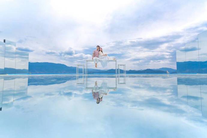 云南天空之境美景泸沽湖图片 2