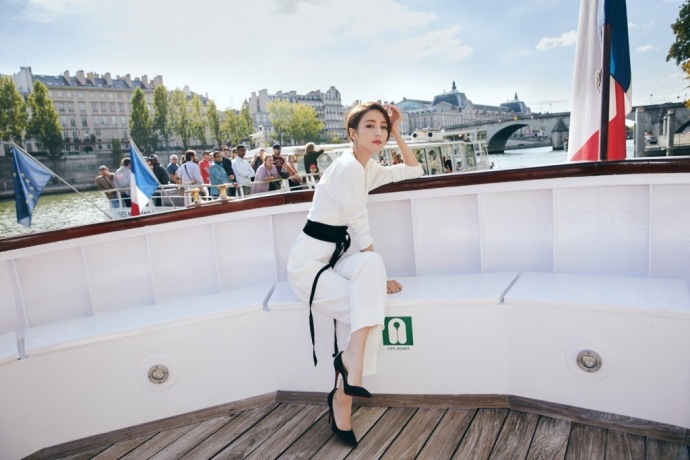 新疆美女佟丽娅浪漫唯美的法国旅游宣传片 6