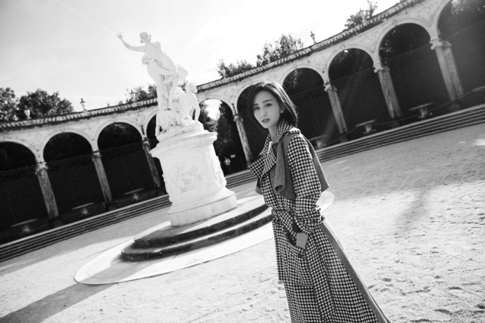 新疆美女佟丽娅浪漫唯美的法国旅游宣传片 7