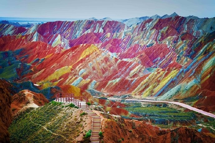 甘肃张掖彩虹山风景图片