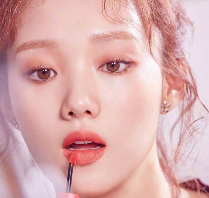 韩国美女李圣经 x laneige广告宣传图片 2